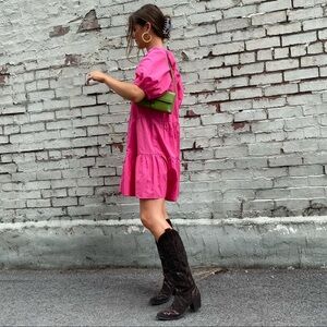 Chic Pink Square Neck Dress